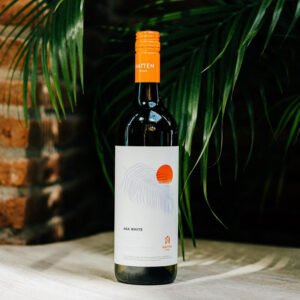 Hatten Aga White bottle